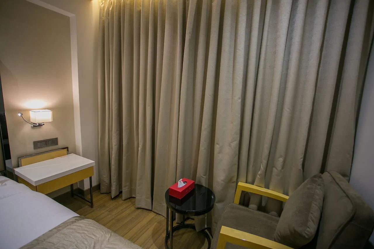 Varju Villa Udajpur 3*,