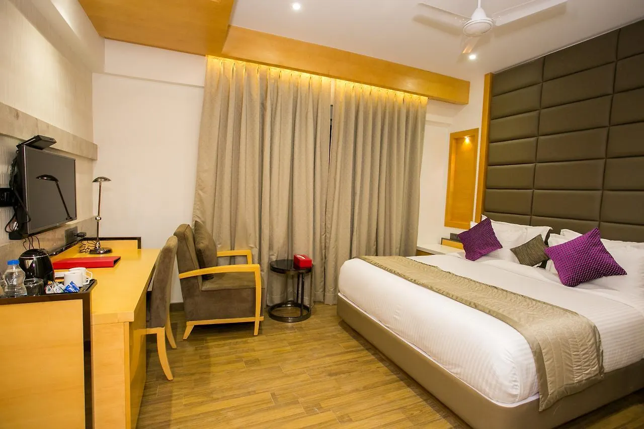 Varju Villa Udajpur 3*,